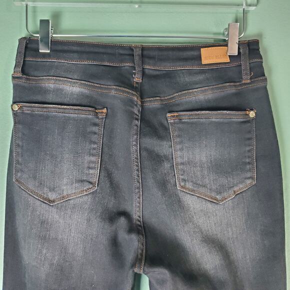 Judy Blue Womens Black High Rise Destroyed Hem Cropped Straight Jeans Size 29 - Picture 5 of 7